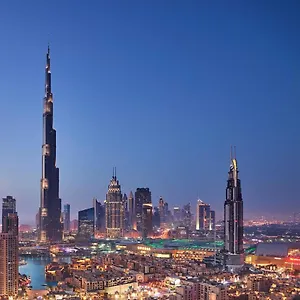 Vacation Near Adcb Metro & Sharaf Dg Metro Stations Hostel